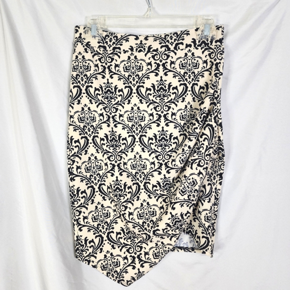 USA‎ Vintage FASHION MAGAZINE Size Small Damask Print Textured Faux Sarong Skirt